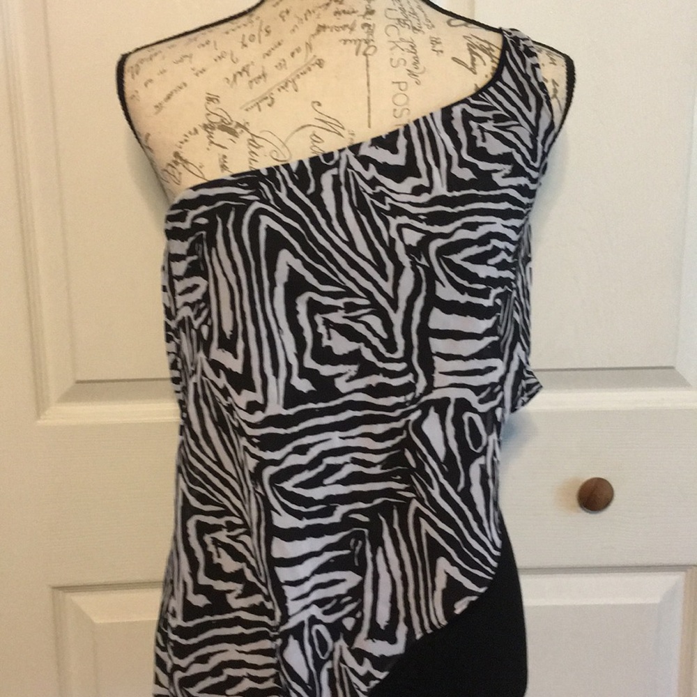 Guess Mallory One Shoulder Top